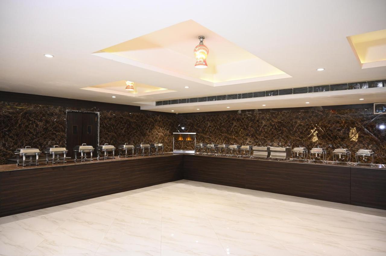 Hotel Lawrence Amritsar Ngoại thất bức ảnh