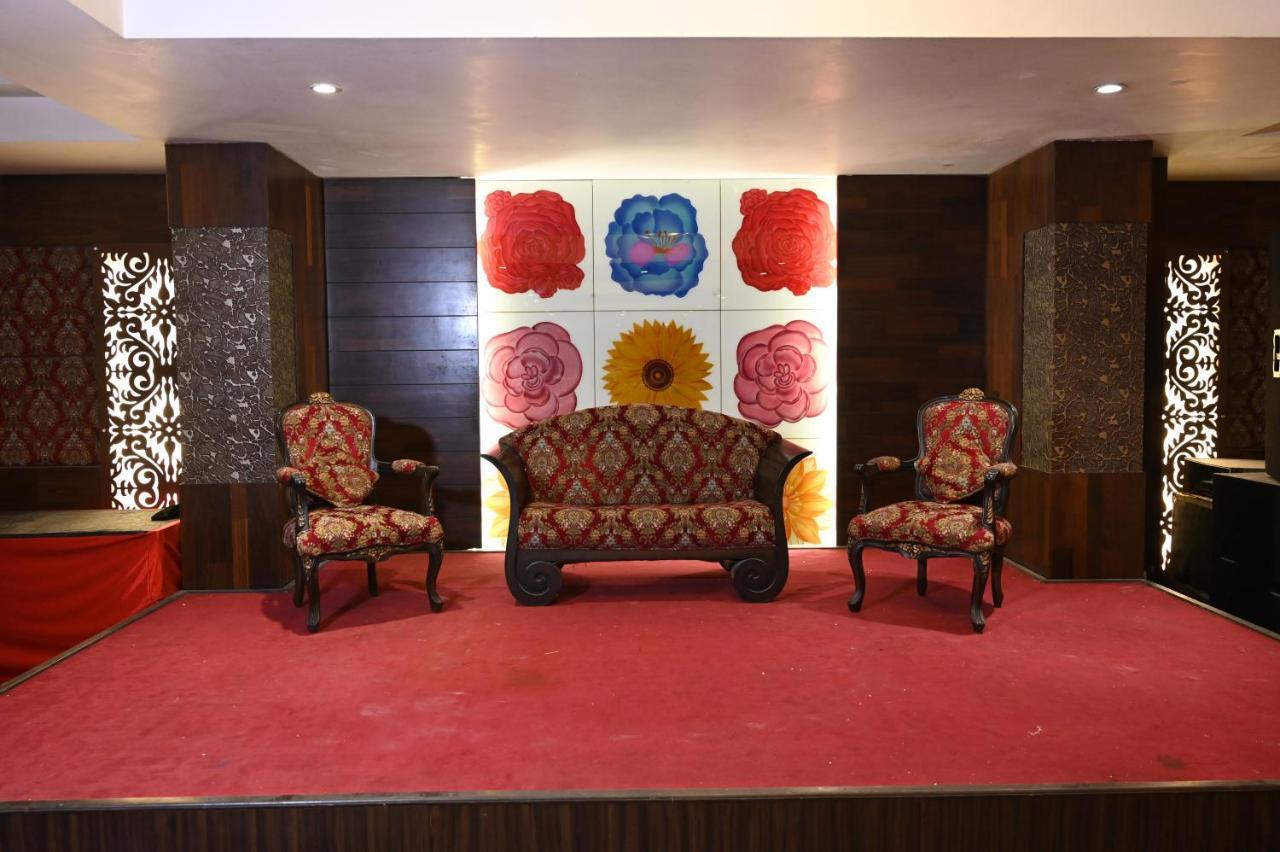 Hotel Lawrence Amritsar Ngoại thất bức ảnh