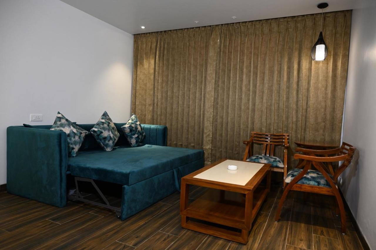 Hotel Lawrence Amritsar Ngoại thất bức ảnh