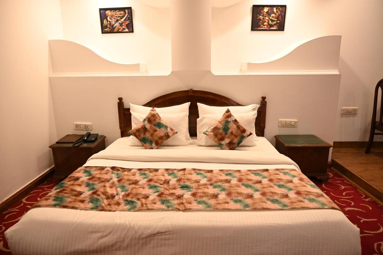 Hotel Lawrence Amritsar Ngoại thất bức ảnh